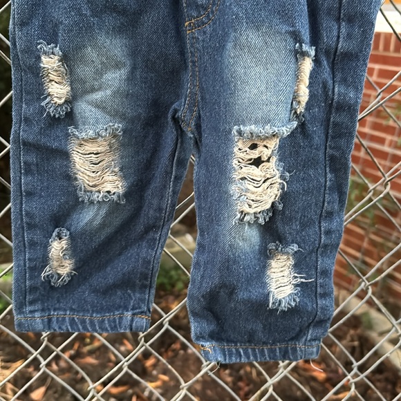SHEIN Elastic Waist Distressed Infant Baby Denim Blue Jeans Size 68 is 4-6 Mon. - Picture 3 of 14